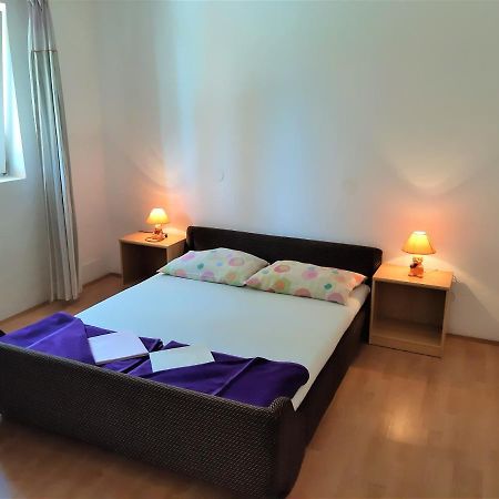 Cozy Apartments With Sea View Novi Vinodolski Εξωτερικό φωτογραφία